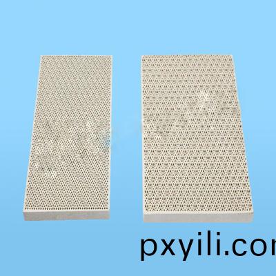 環(huán)保(bao)蜂(feng)窩陶瓷蓄(xu)熱體(ti)的(de)換(huan)熱(re)過(guò)(guo)程(cheng)昰(shi)怎(zen)樣(yang)的(de)